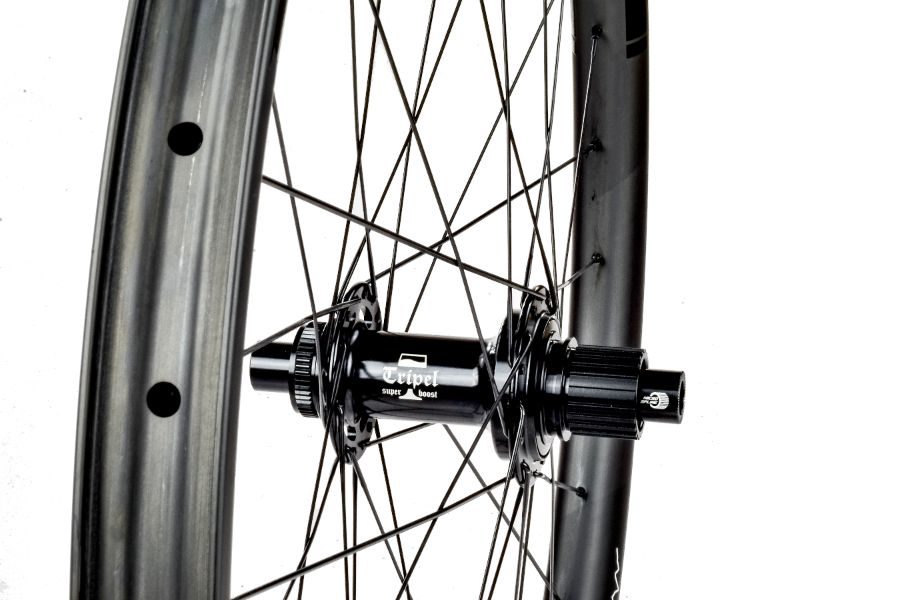 Ridgeline 27.5 Carbon Rear Wheel